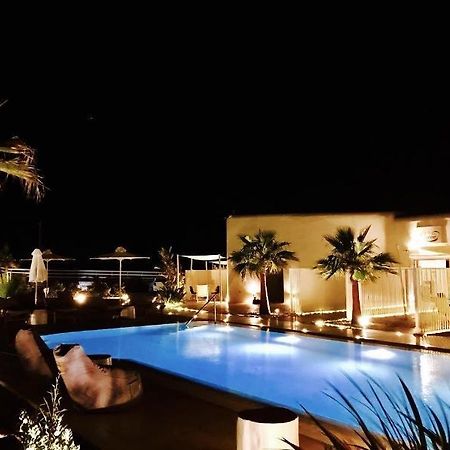 Queen Boutique Suites Mykonos Town 외부 사진