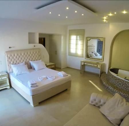 Queen Boutique Suites Mykonos Town 외부 사진