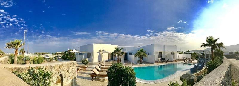 Queen Boutique Suites Mykonos Town 외부 사진
