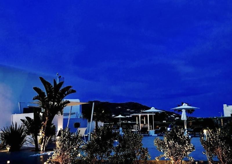 Queen Boutique Suites Mykonos Town 외부 사진