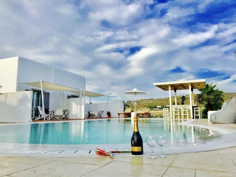 Queen Boutique Suites Mykonos Town 외부 사진